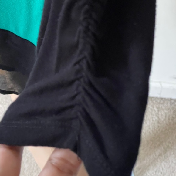 2 For $22 Tunic Tops Sizes: S -M - Picture 10 of 13